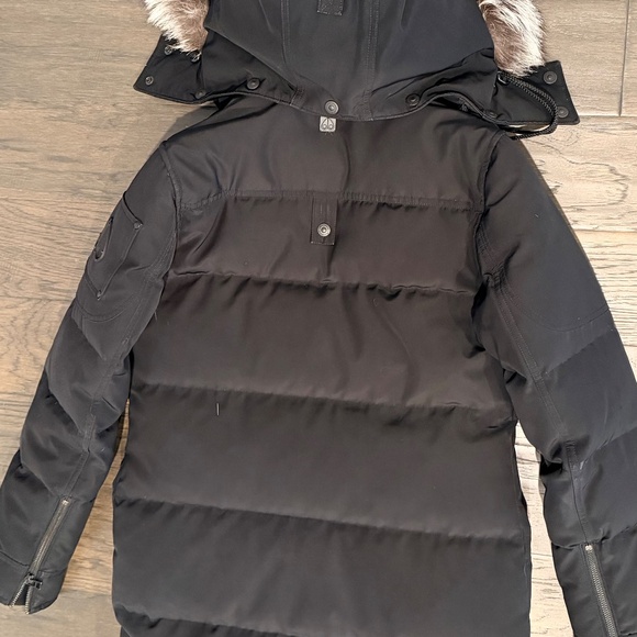 Moose Knuckles Alberta Parka - Picture 15 of 16